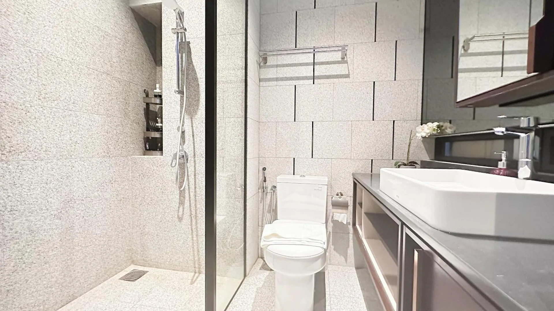Apartahotel Scarletz Suites Klcc By Wsd Kuala Lumpur